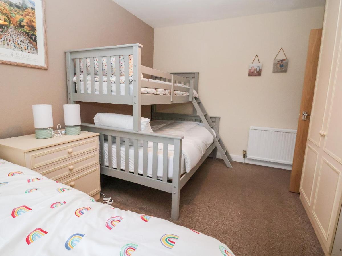 Villa The Hollies Prestatyn Esterno foto